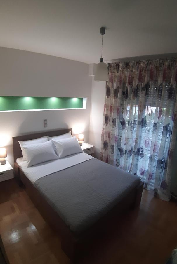 King George Sqr apt Kalamata Exterior foto